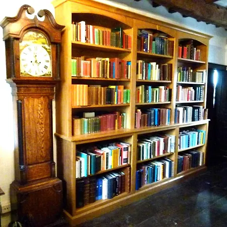 The Great Hall 4*