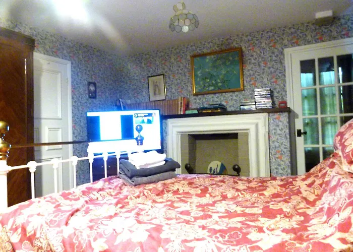 The Great Hall Bed & Breakfast 4*